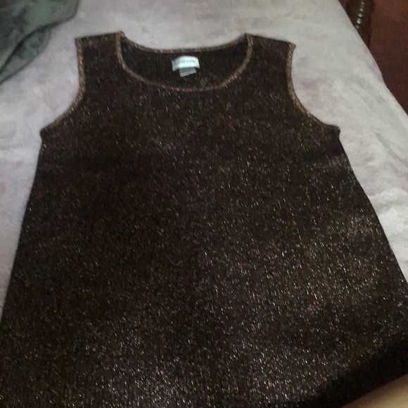 Brand new without tags very sparkly cute Chicos tank F - Picture 3 of 5
